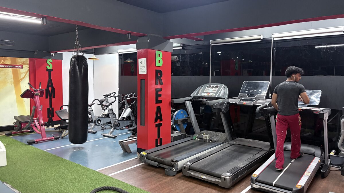 Swerve Fitness gym photo 3